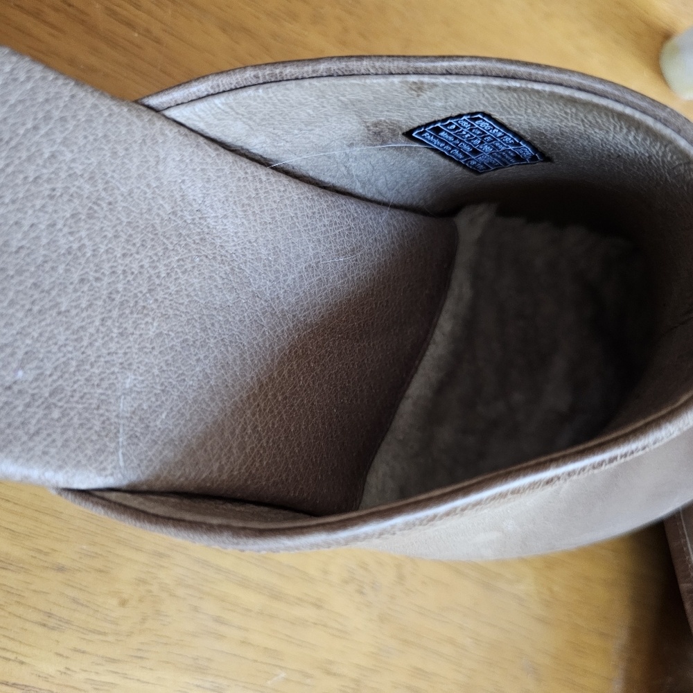 Brand New Ugg Clogs 8 - Picture 4 of 5